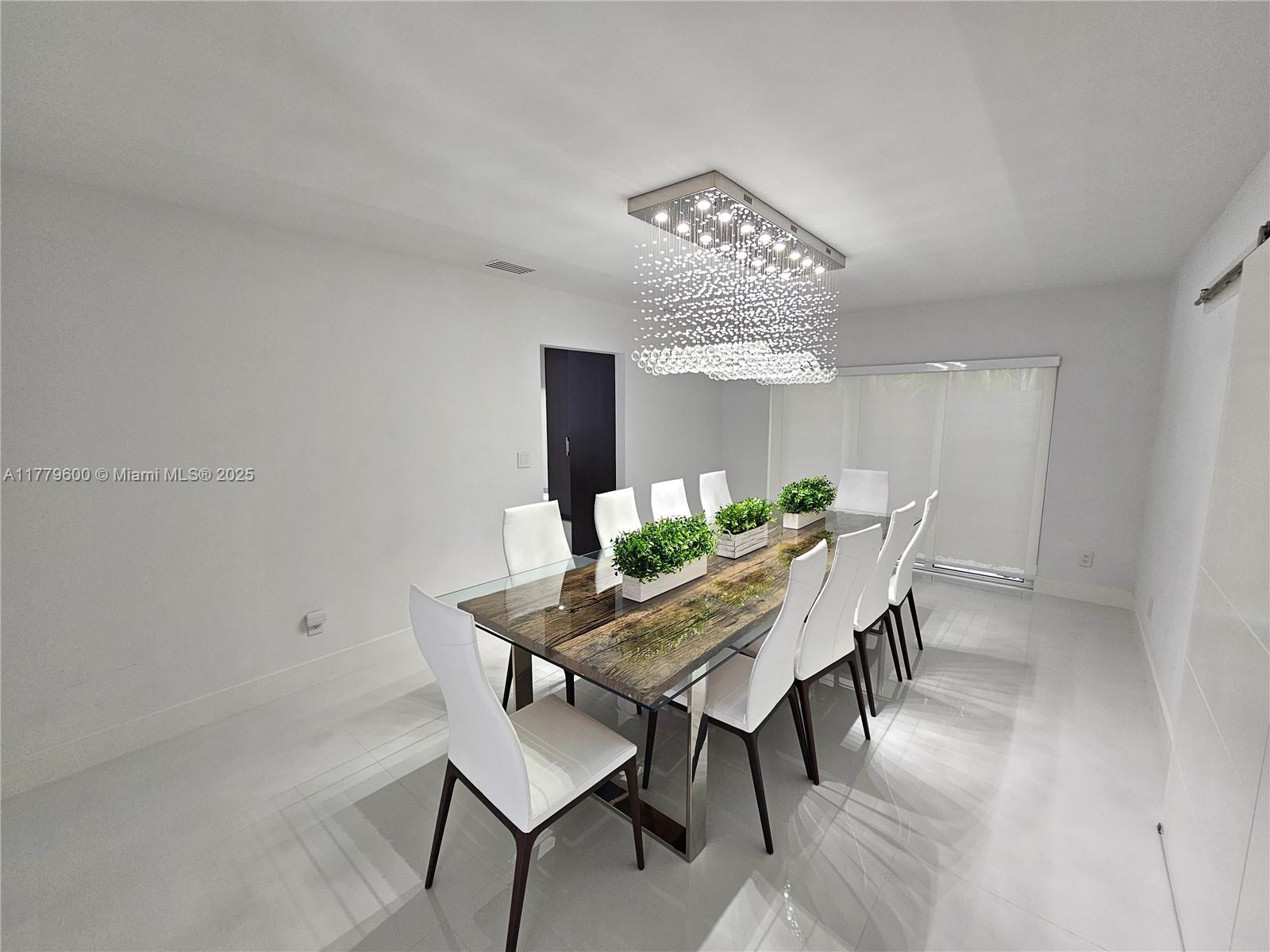 1150 S Biscayne Point Rd