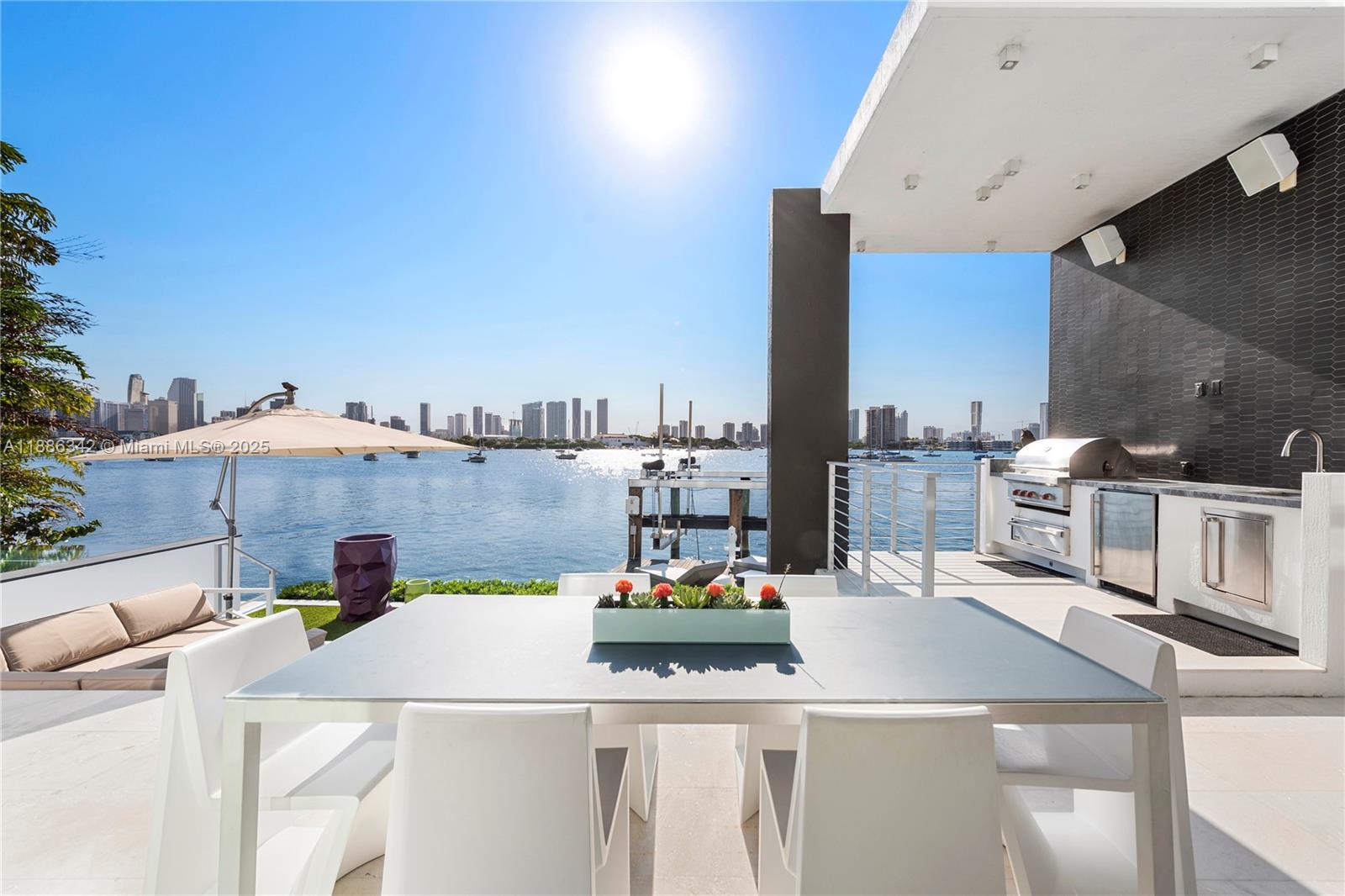 HIBISCUS ISLAND - Residential Lease