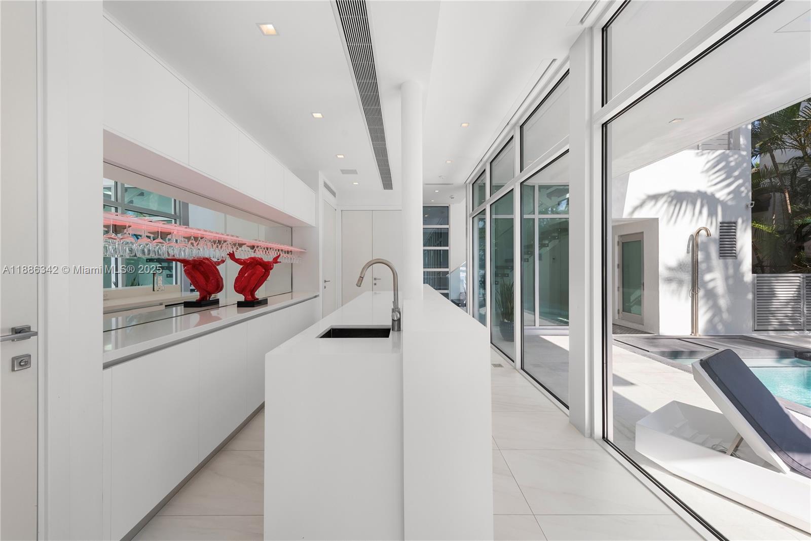 HIBISCUS ISLAND - Residential Lease