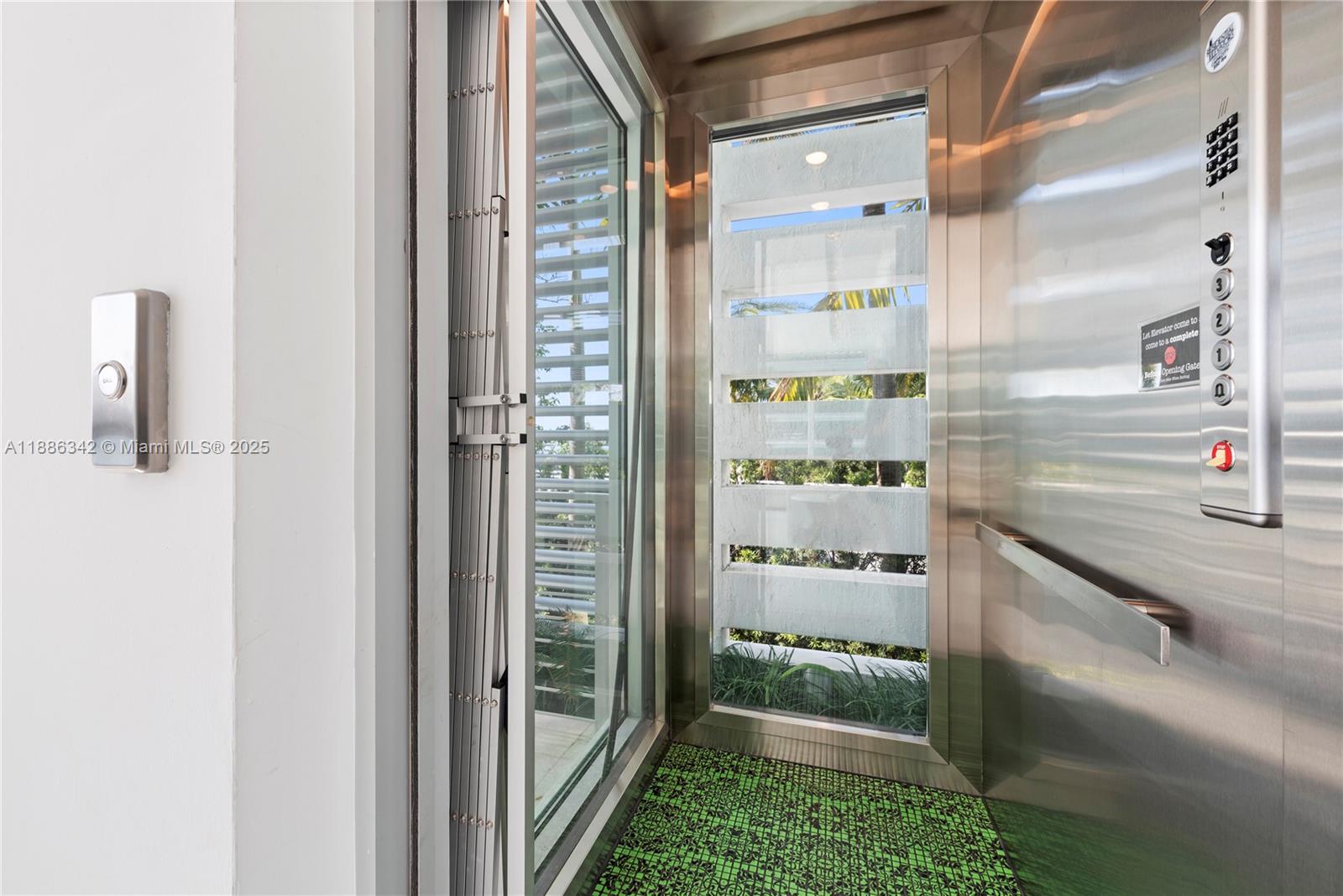 HIBISCUS ISLAND - Residential Lease