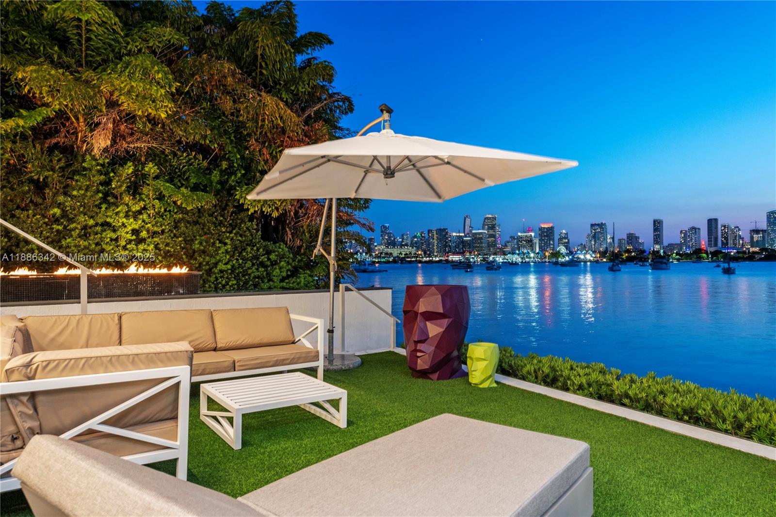 HIBISCUS ISLAND - Residential Lease