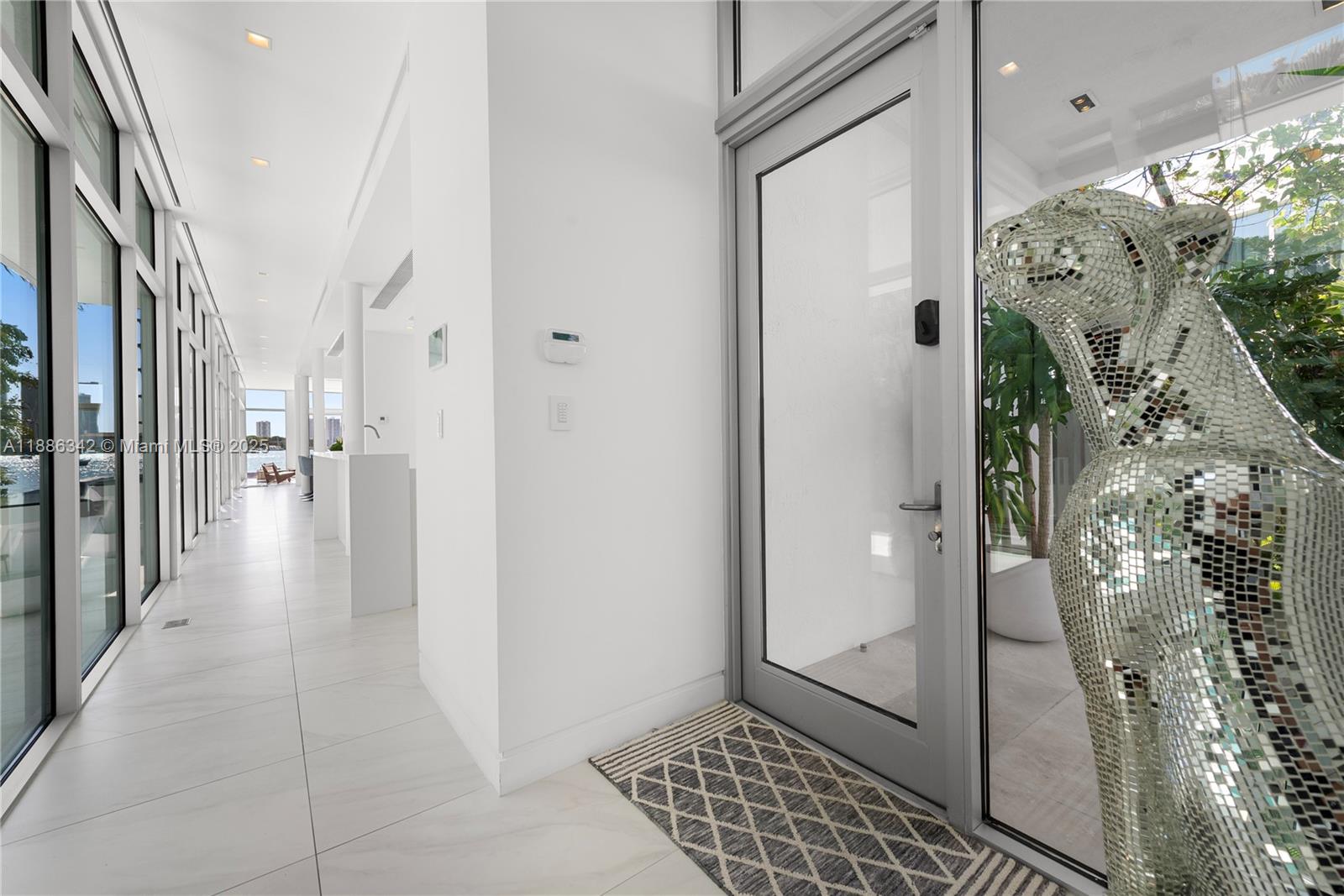 HIBISCUS ISLAND - Residential Lease