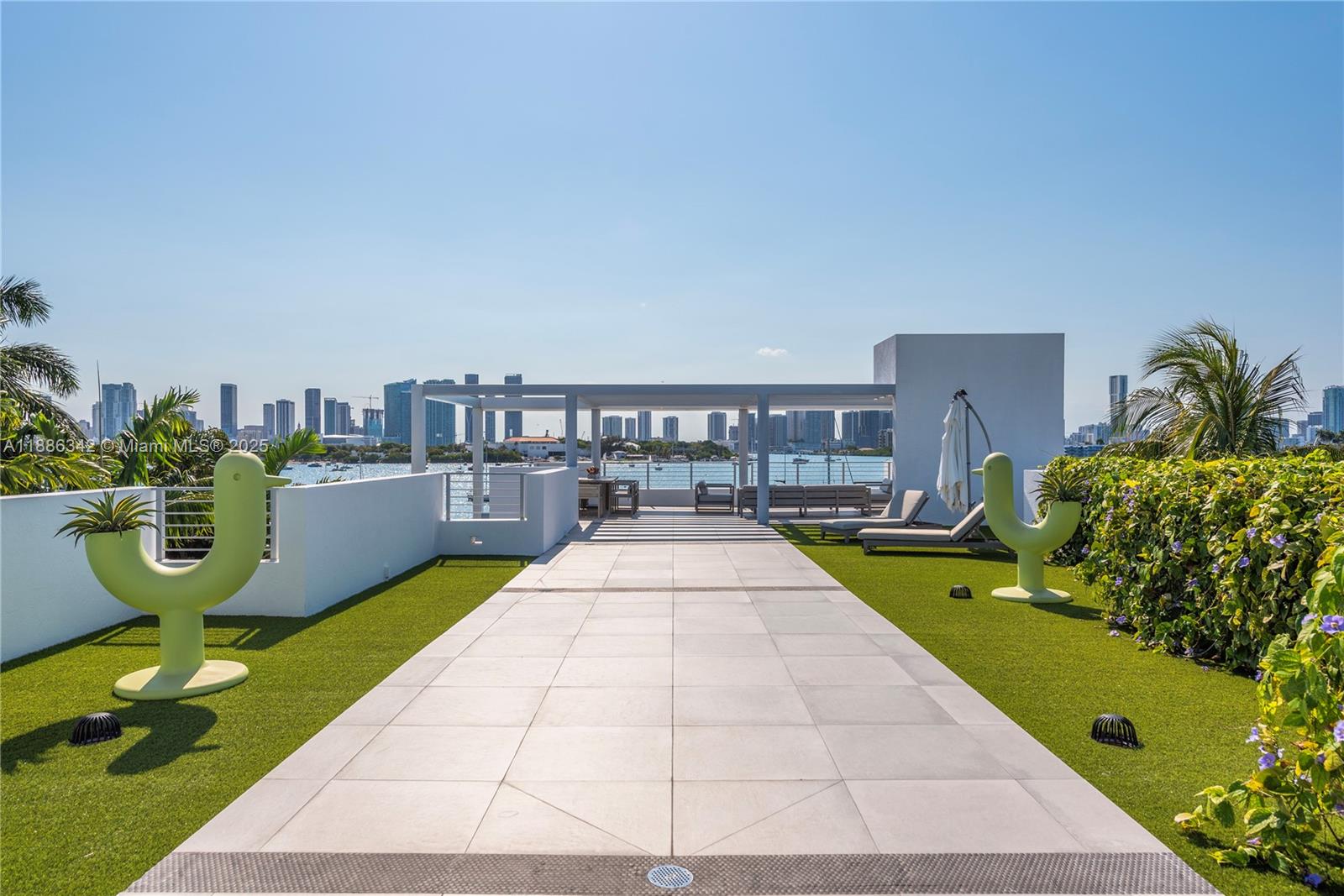 HIBISCUS ISLAND - Residential Lease