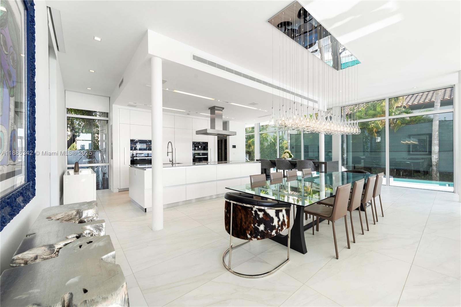 HIBISCUS ISLAND - Residential Lease