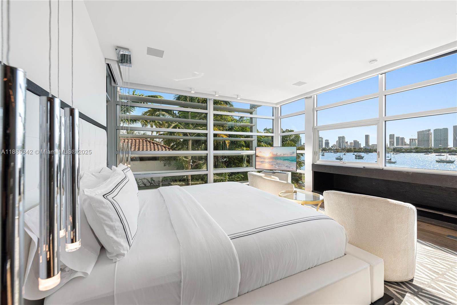 HIBISCUS ISLAND - Residential Lease