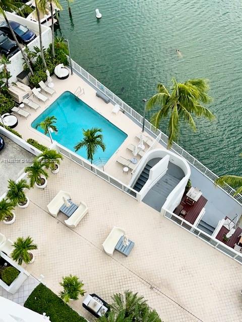 LA RIVE GAUCHE CONDO - Residential