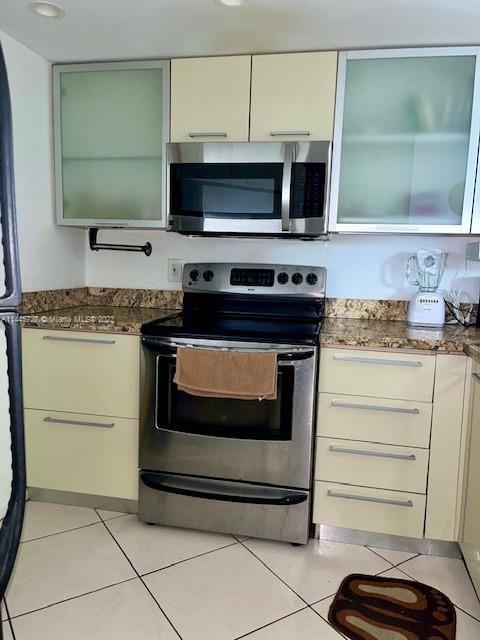 LA RIVE GAUCHE CONDO - Residential