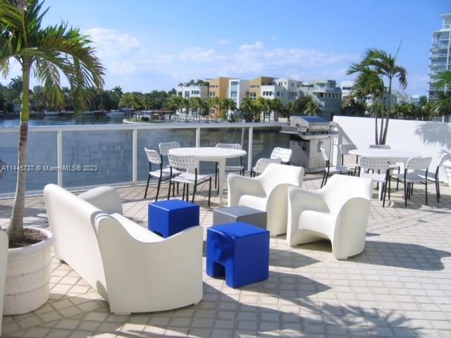 LA RIVE GAUCHE CONDO - Residential