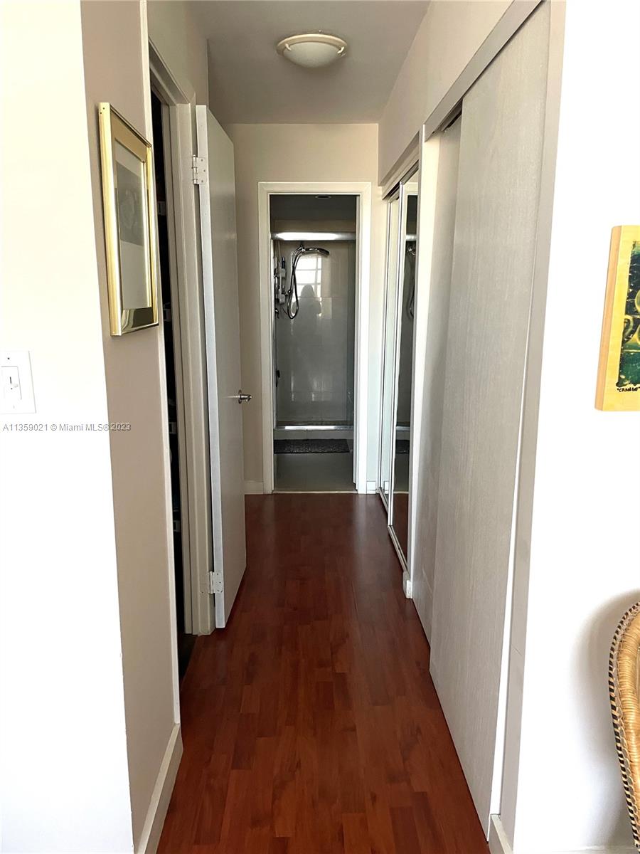 Photo 7 of 11 of 2780 NE 183rd St 1511 condo
