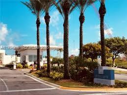 15051 N Royal Oaks Ln 1204