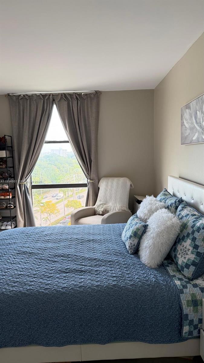 SAILBOAT CAY CONDO - Residential