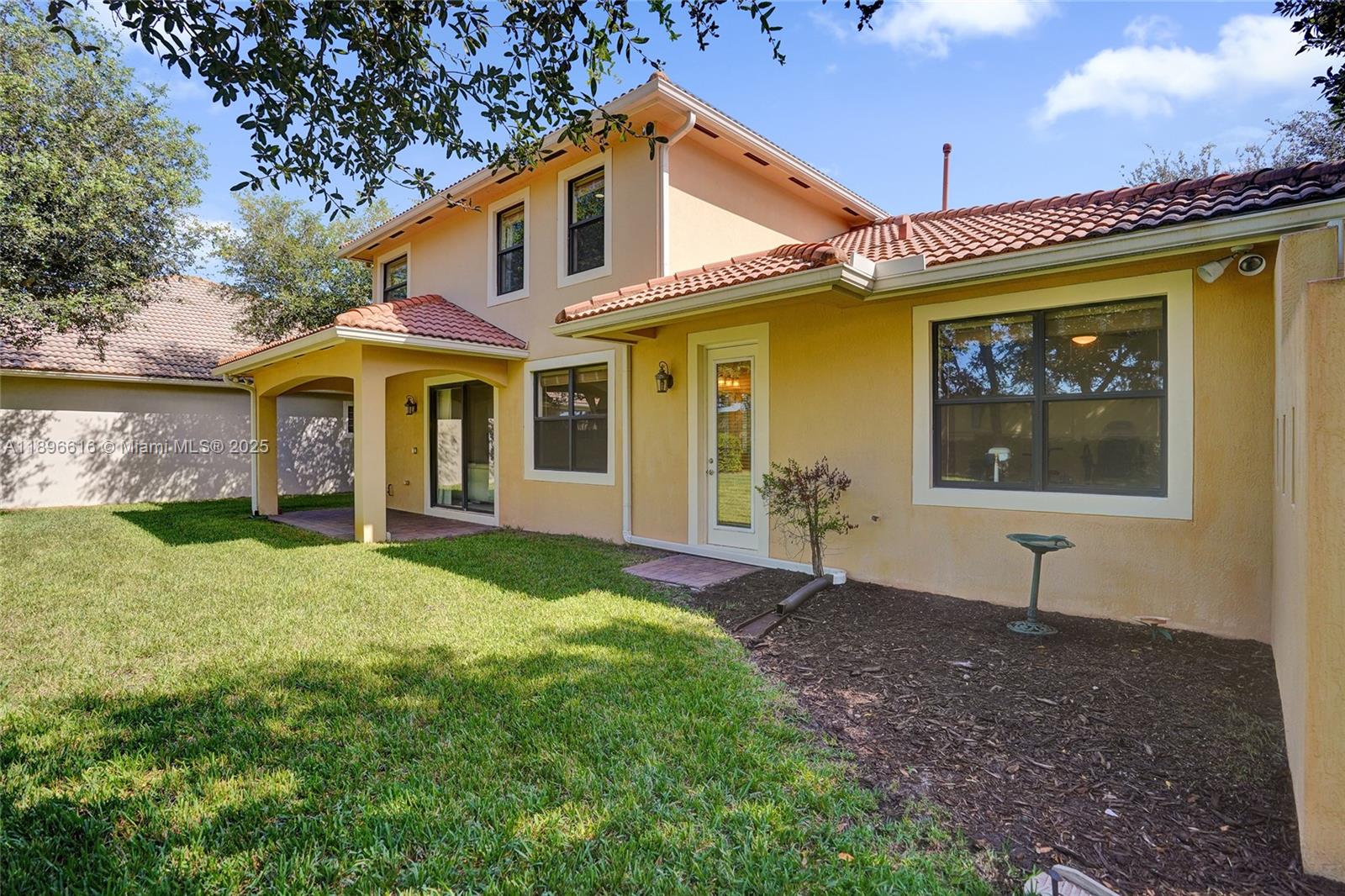 CASA BELLA - Residential