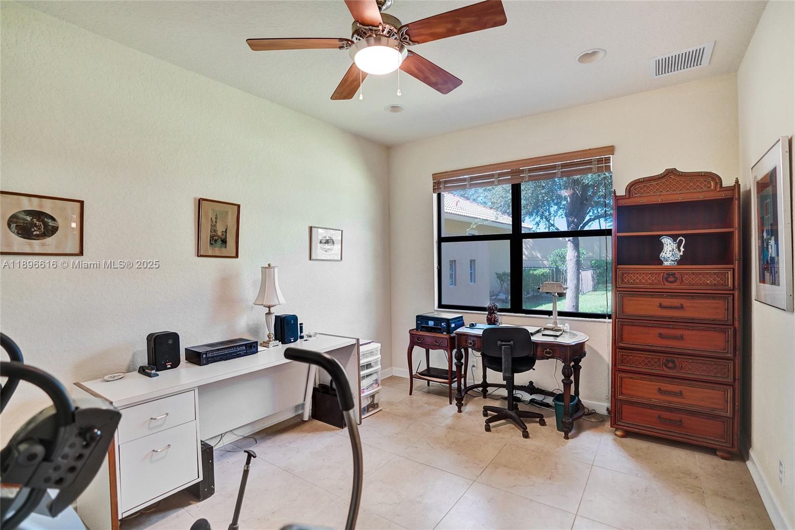 CASA BELLA - Residential