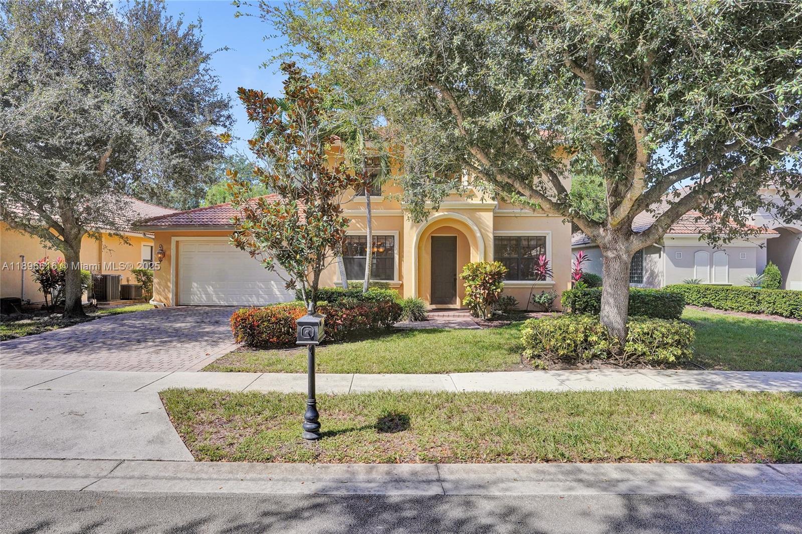 WOW! CASA BELLA'S BEST BUY! ABSOLUTELY PERFECT MOVE-IN CONDITION ON THIS FINE HOME WITH HURRICANE IMPACT WINDOWS AND DOORS ON A QUIET CUL-DE-SAC STREET LOCATION!
TOP RATED "A" SCHOOLS! MAPLE AND GRANITE KITCHEN! UPDATED FLOORING! HUGE PRIVATE REAR YARD BACKING TO PRIVACY WALL WITH NO REAR NEIGHBORS! COOMUINTY FEATURES 24 HOUR GUARD GATE, CLUBHOUSE, POOL, GYM, BASKETBALL, AND AN AMAZING COVERED RENOVATED TOT LOT! NOTE: DOWNSTAIRS GUEST BEDROOM - NO CLOSET. READY TO GO!