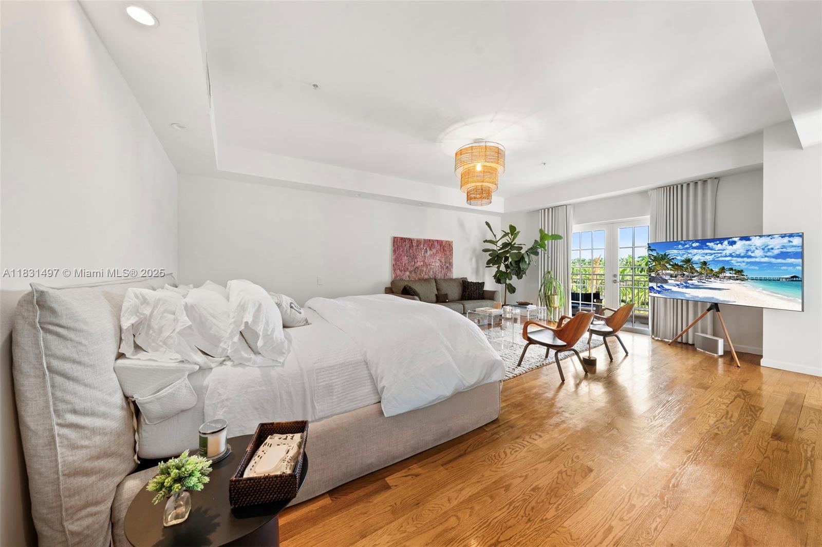 THE THS AT SUNSET HARBOUR - Residential Lease