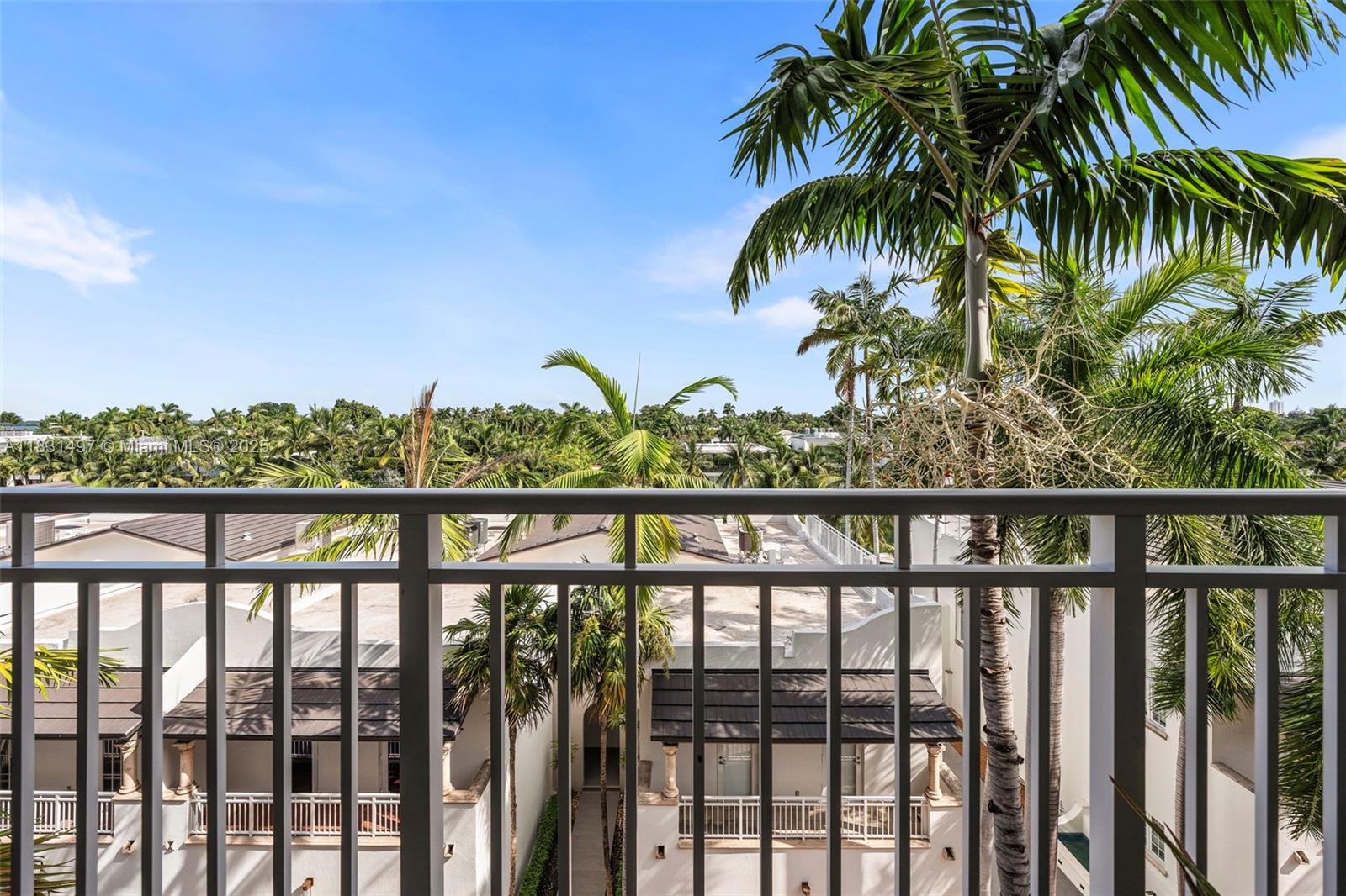 THE THS AT SUNSET HARBOUR - Residential Lease