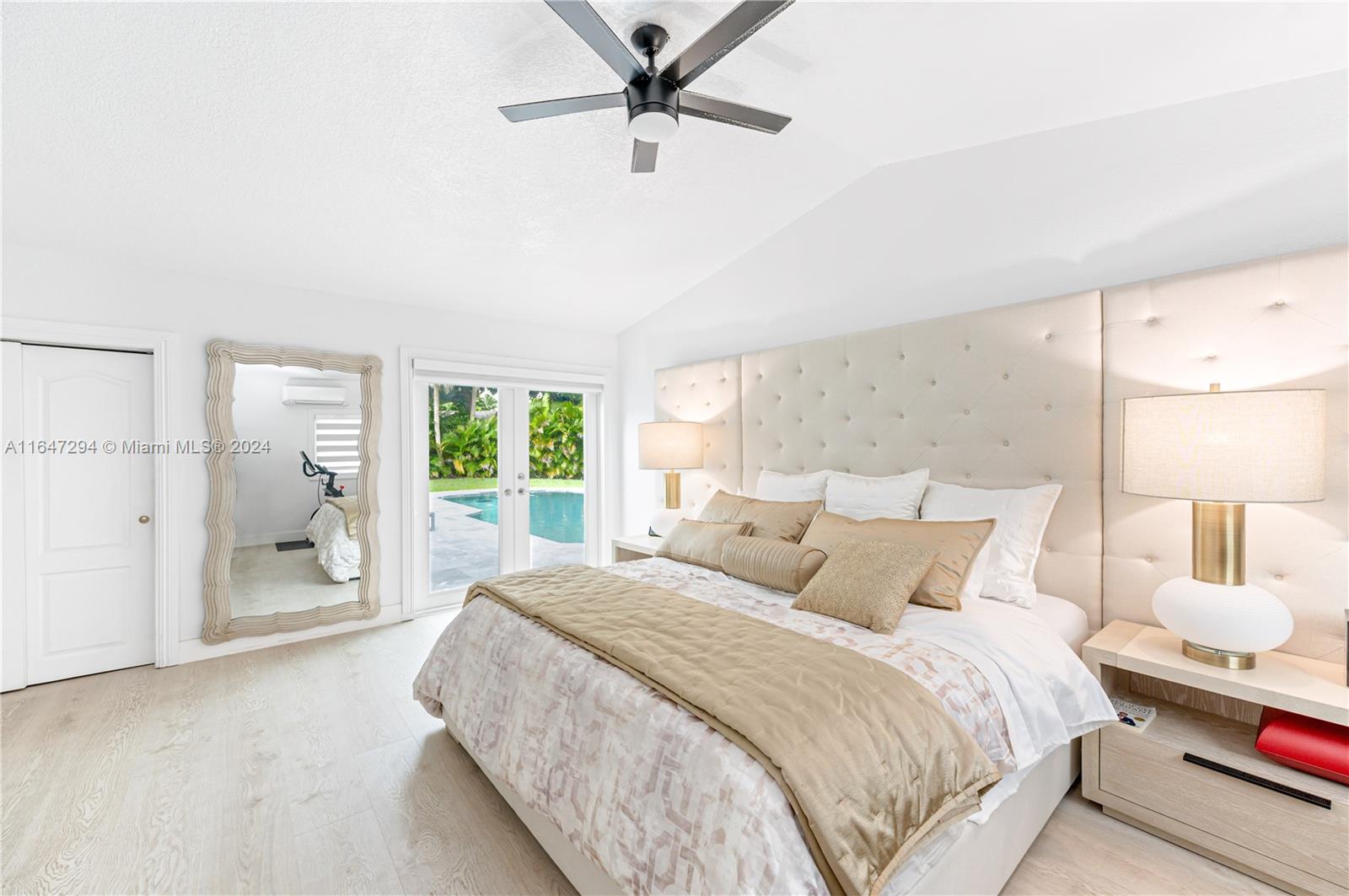 WEITZER SHAUNA MEADOWS SE - Residential