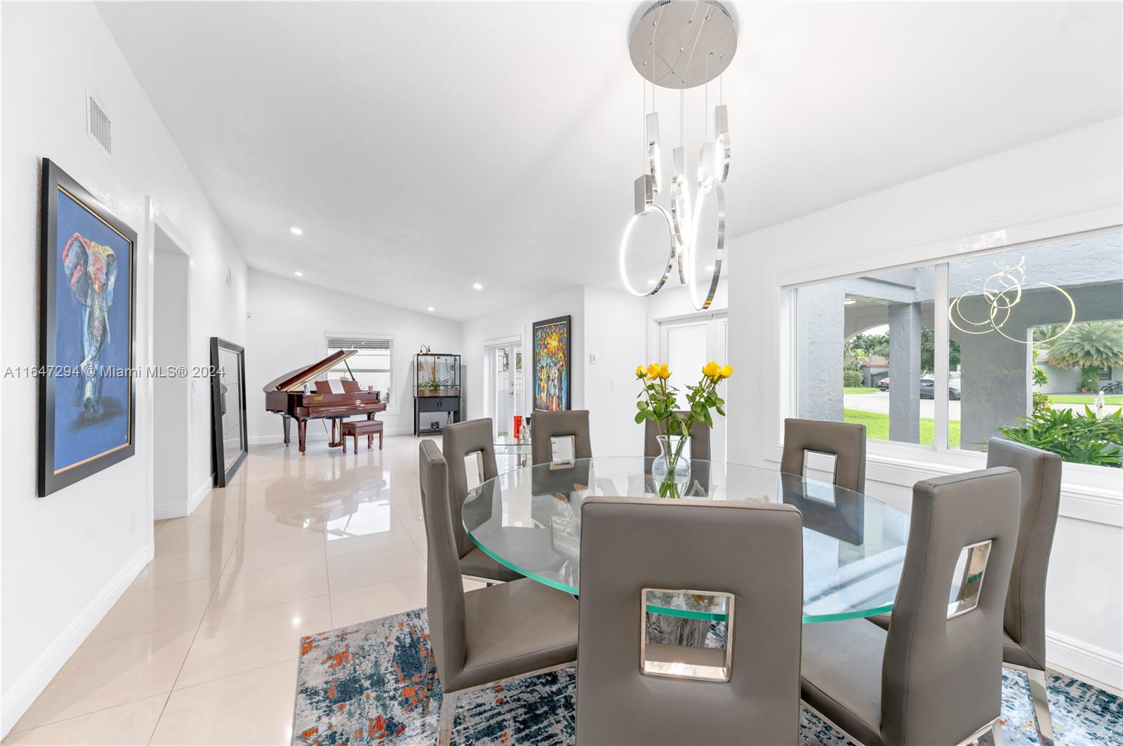 WEITZER SHAUNA MEADOWS SE - Residential