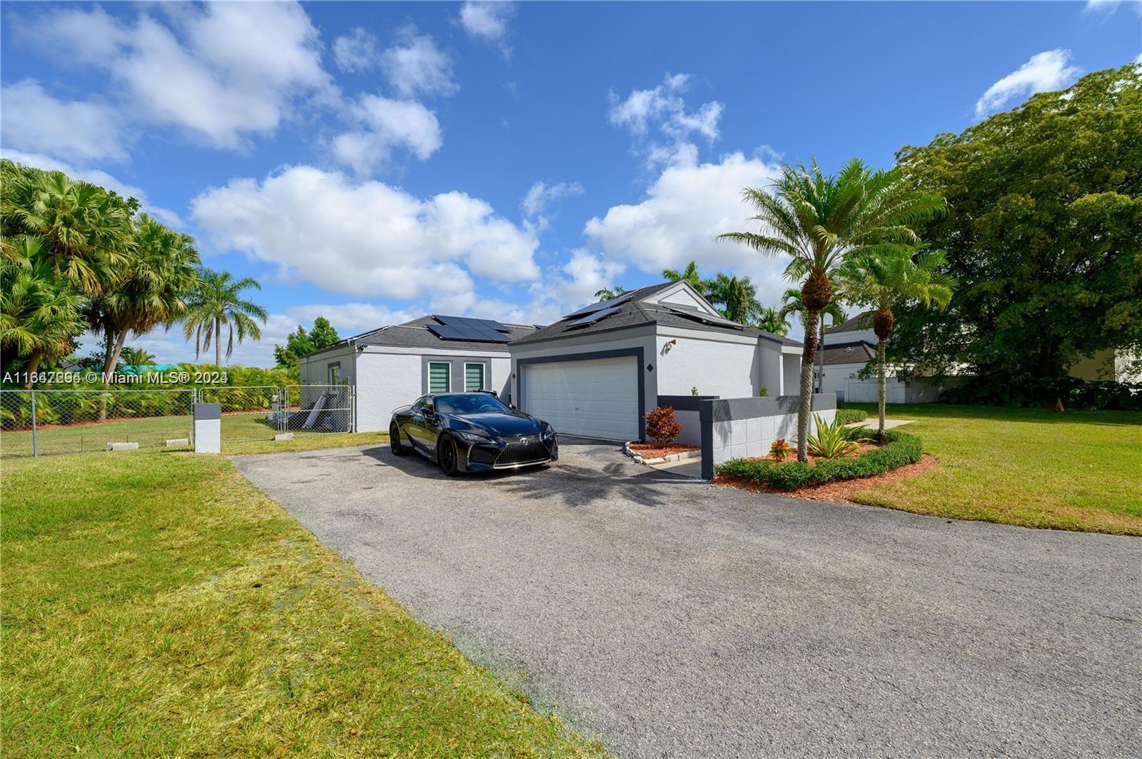 WEITZER SHAUNA MEADOWS SE - Residential