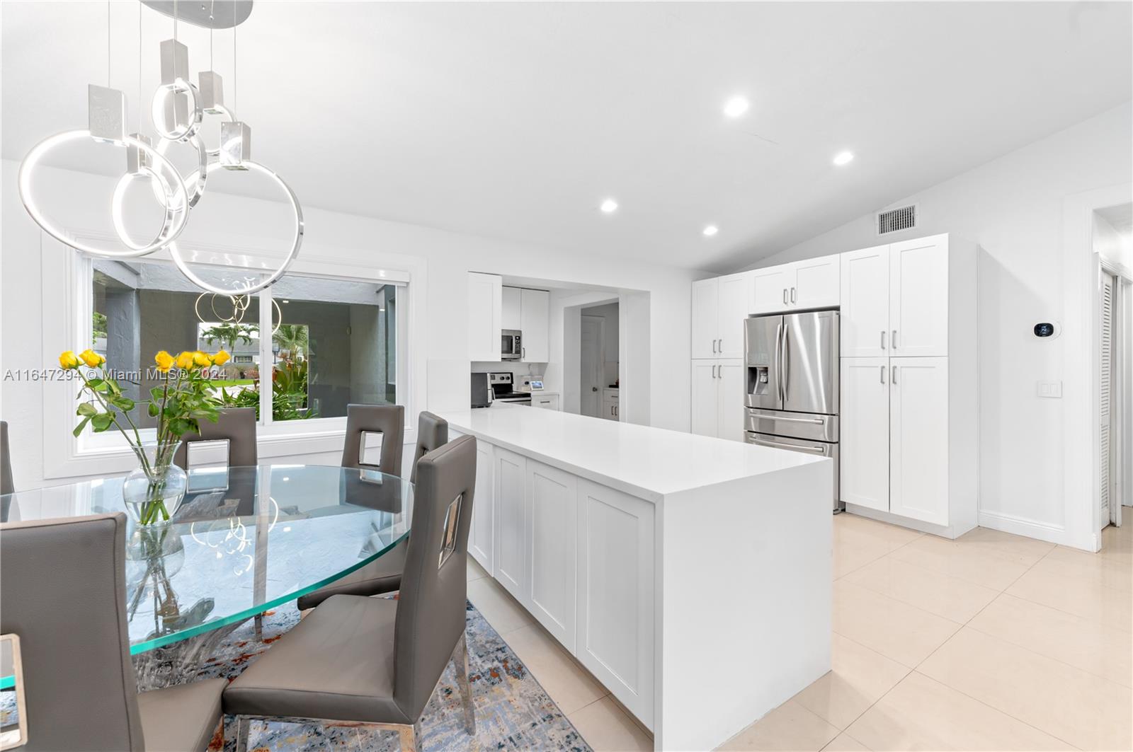 WEITZER SHAUNA MEADOWS SE - Residential