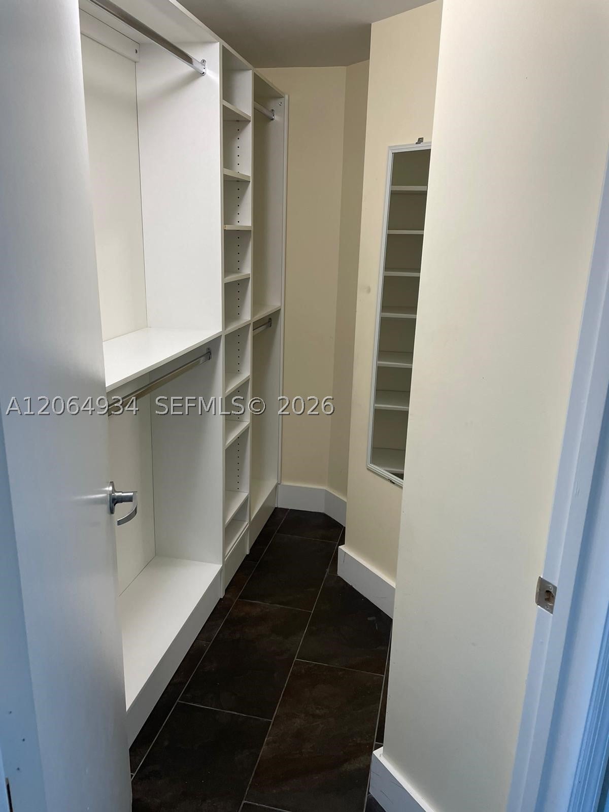60 SW 13th St 3426