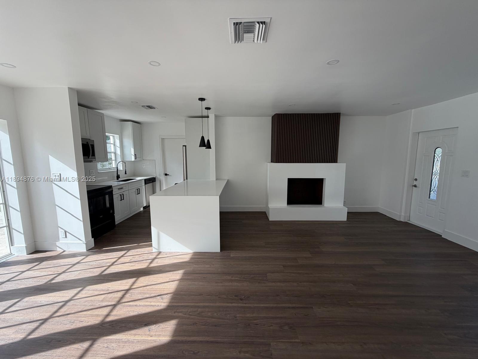 BROADVIEW PARK REVISED - Residential