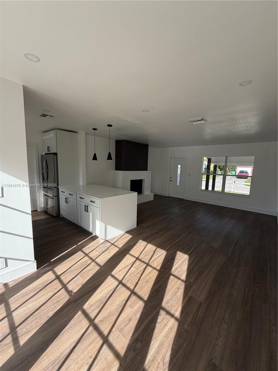 BROADVIEW PARK REVISED - Residential