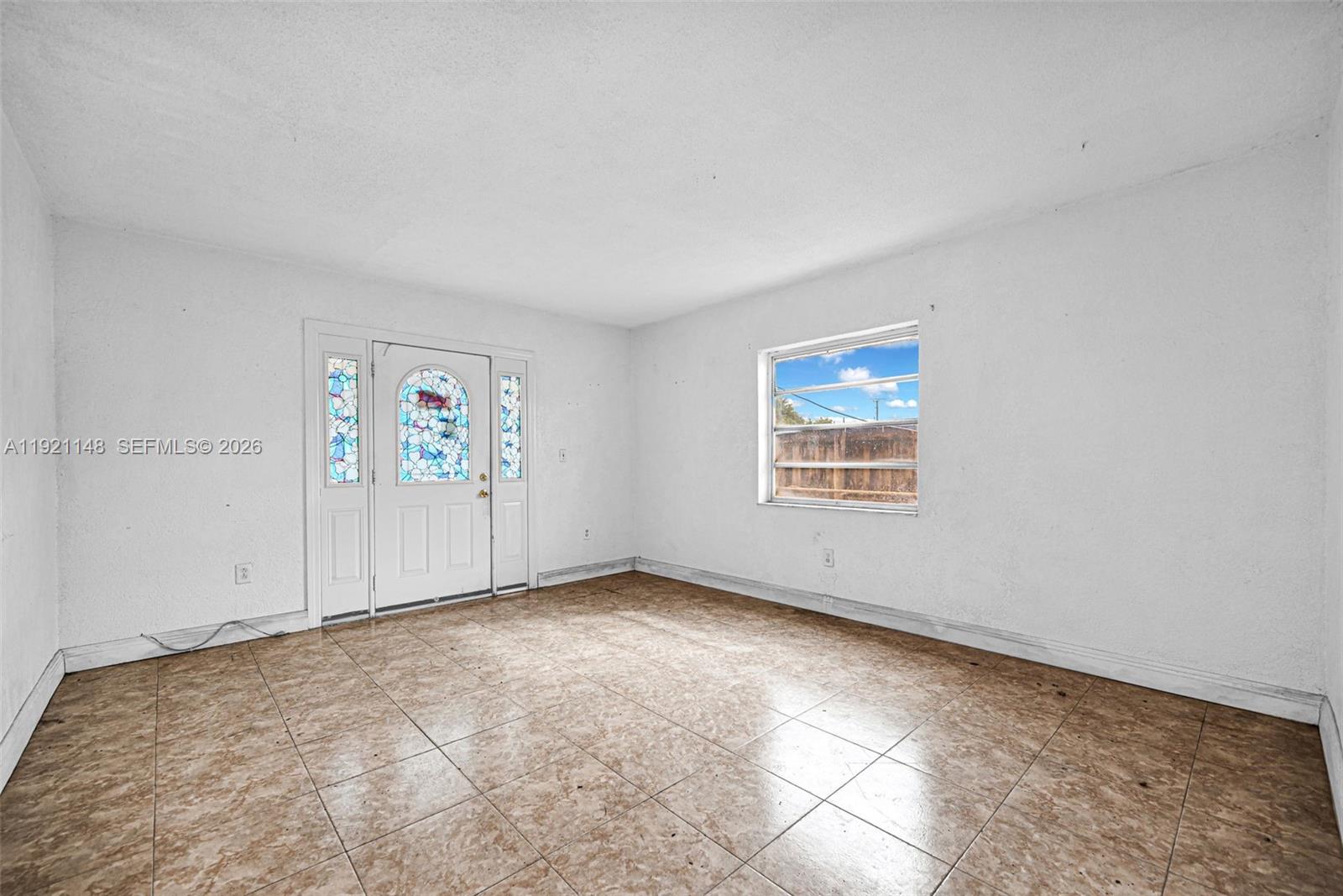 HIALEAH HOMESITES - Residential