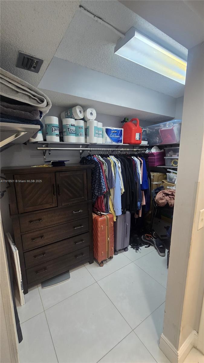 BUCKINGHAM EAST AT CENTUR - Residential