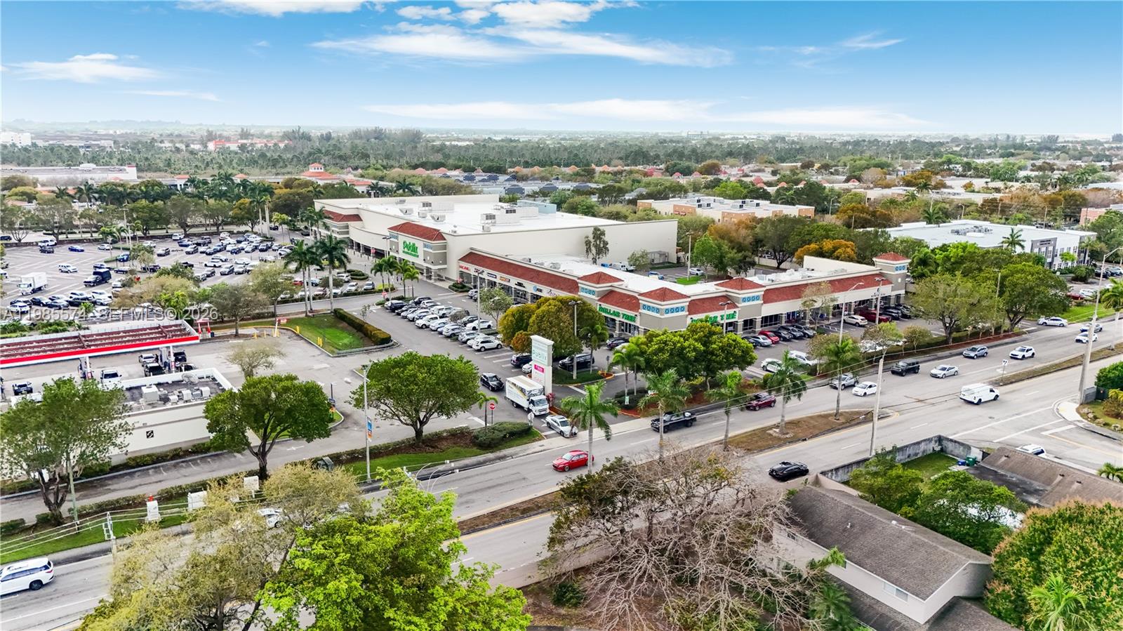 SHORES LINDGREN - Residential