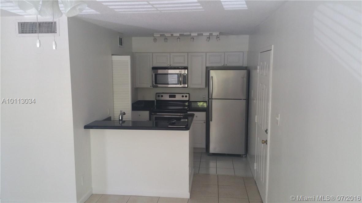 Hollywood Parc Condo - Residential Lease