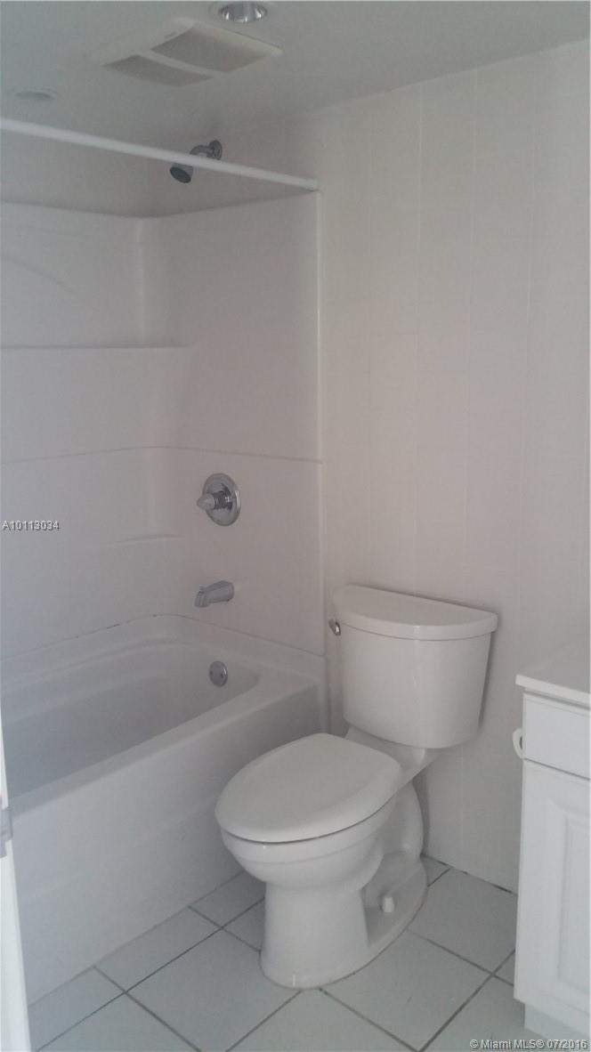 Hollywood Parc Condo - Residential Lease