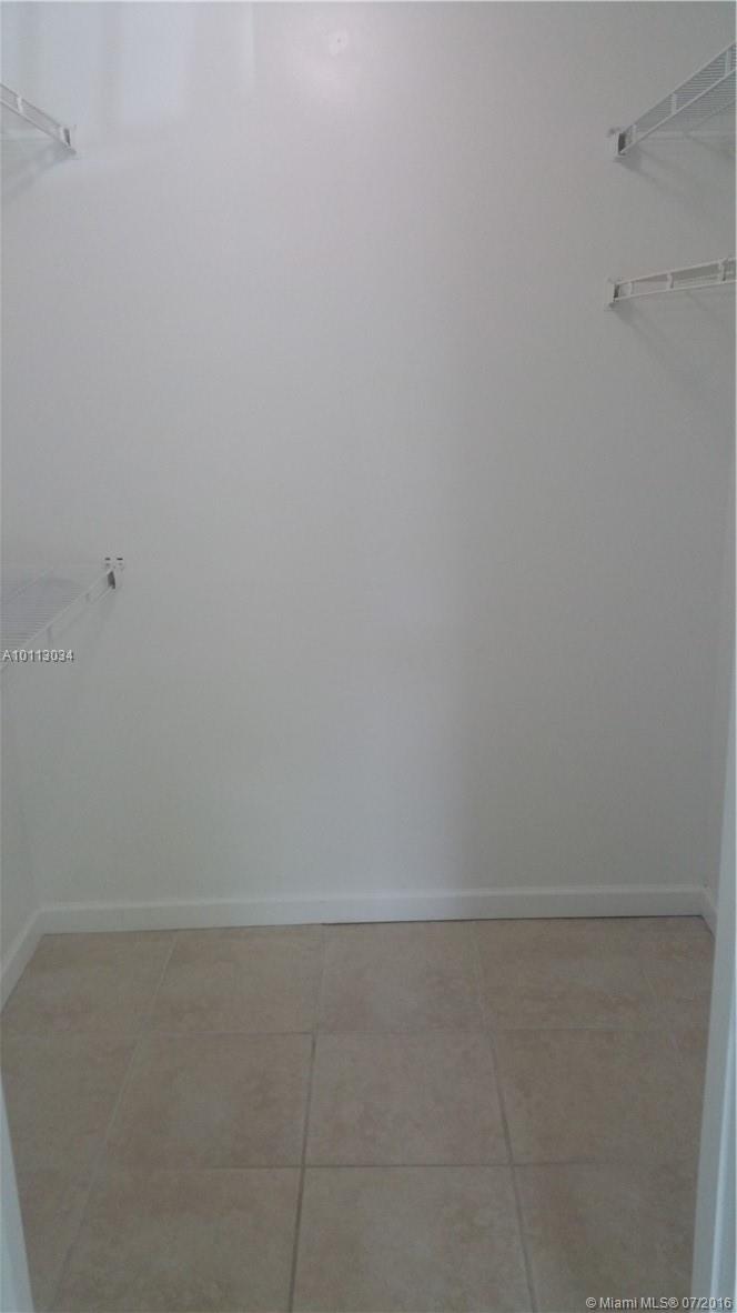 Hollywood Parc Condo - Residential Lease