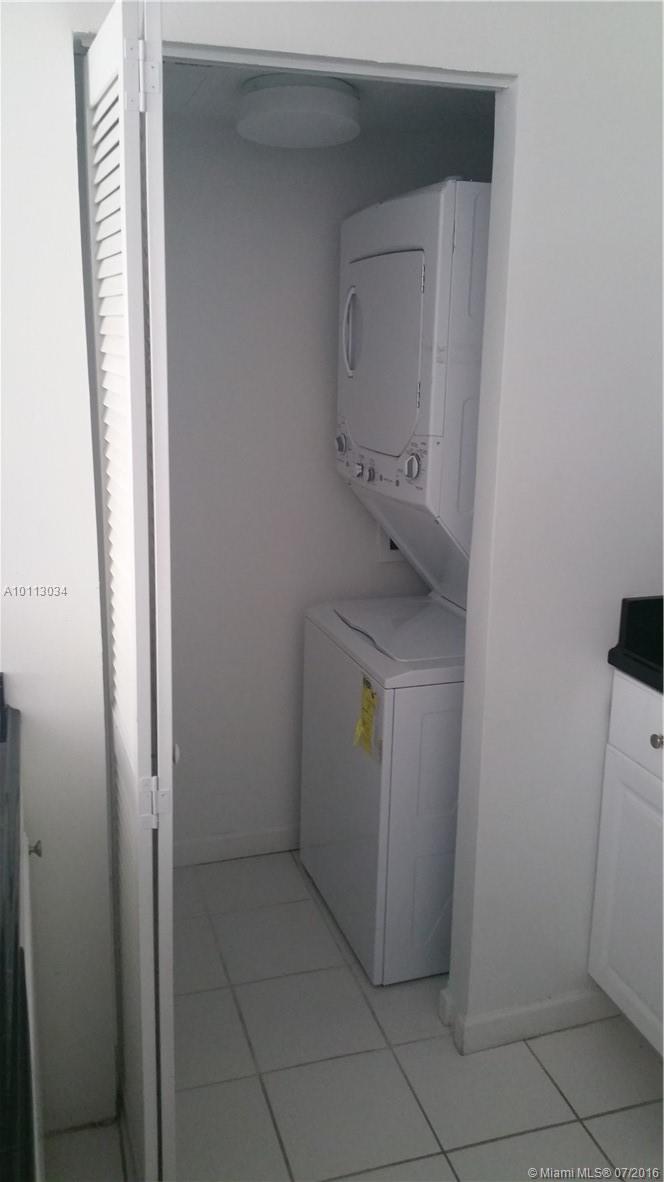 Hollywood Parc Condo - Residential Lease