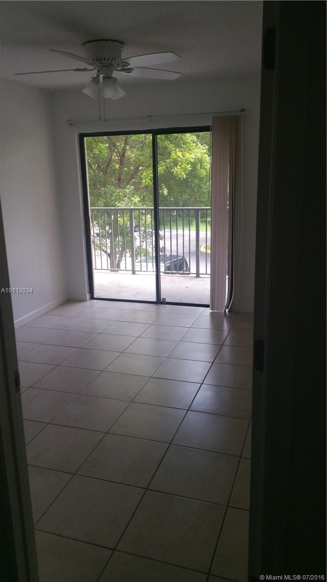 Hollywood Parc Condo - Residential Lease