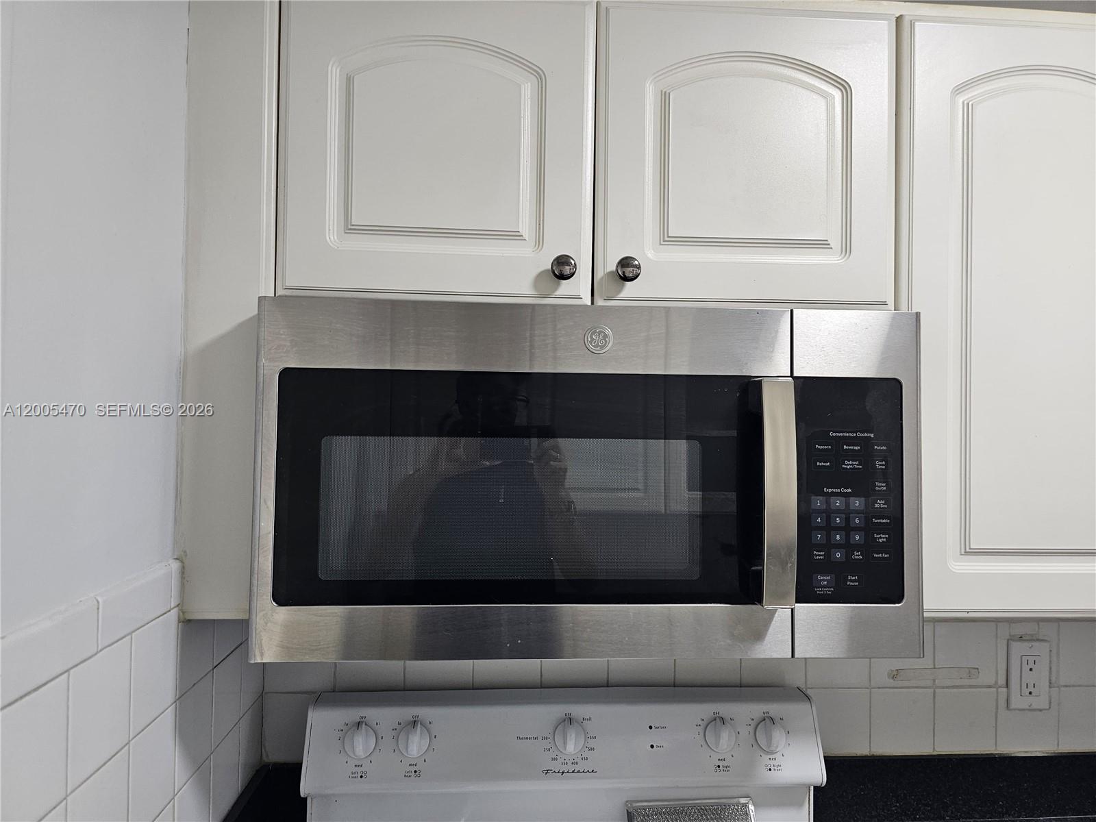 WILEY CONDO APTS - Residential Lease