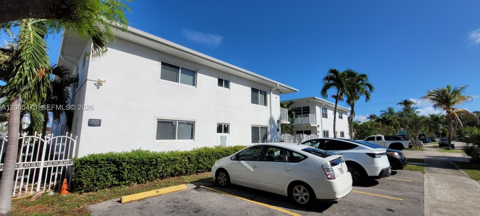 WILEY CONDO APTS - Residential Lease