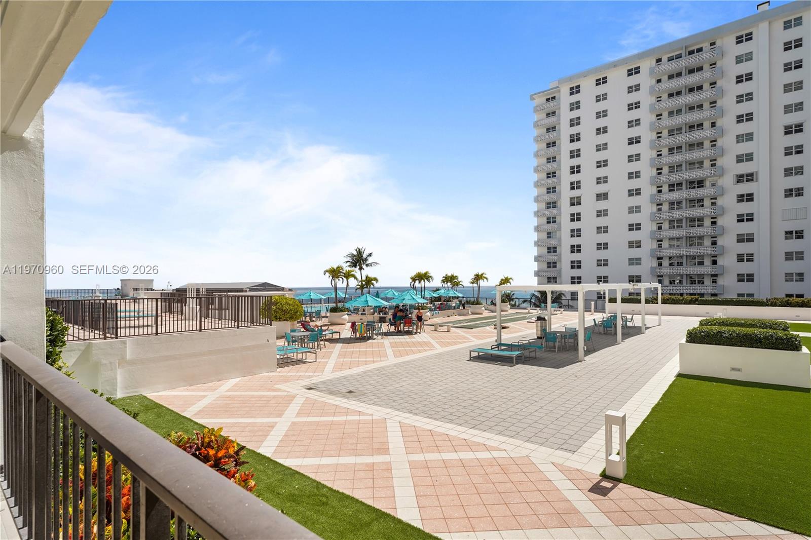 PLAZA SOUTH CONDO - Residential