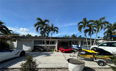 1785 W 76th St Hialeah FL 33014