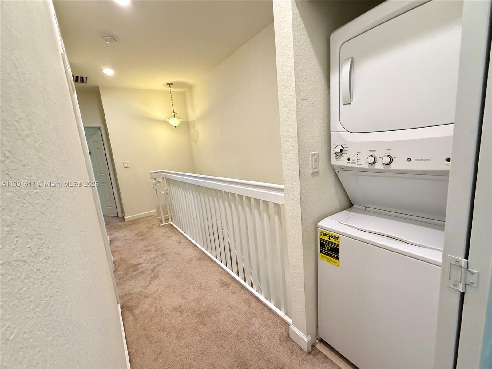 COCO PALM ESTATES - Residential Lease