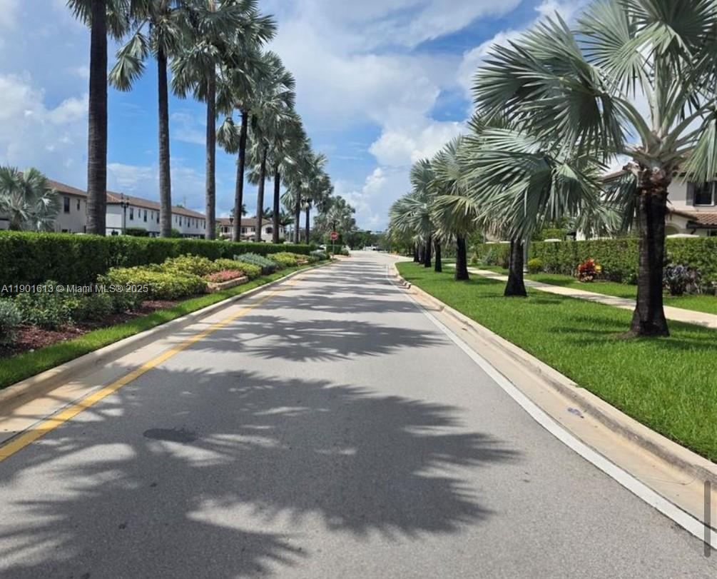 COCO PALM ESTATES - Residential Lease