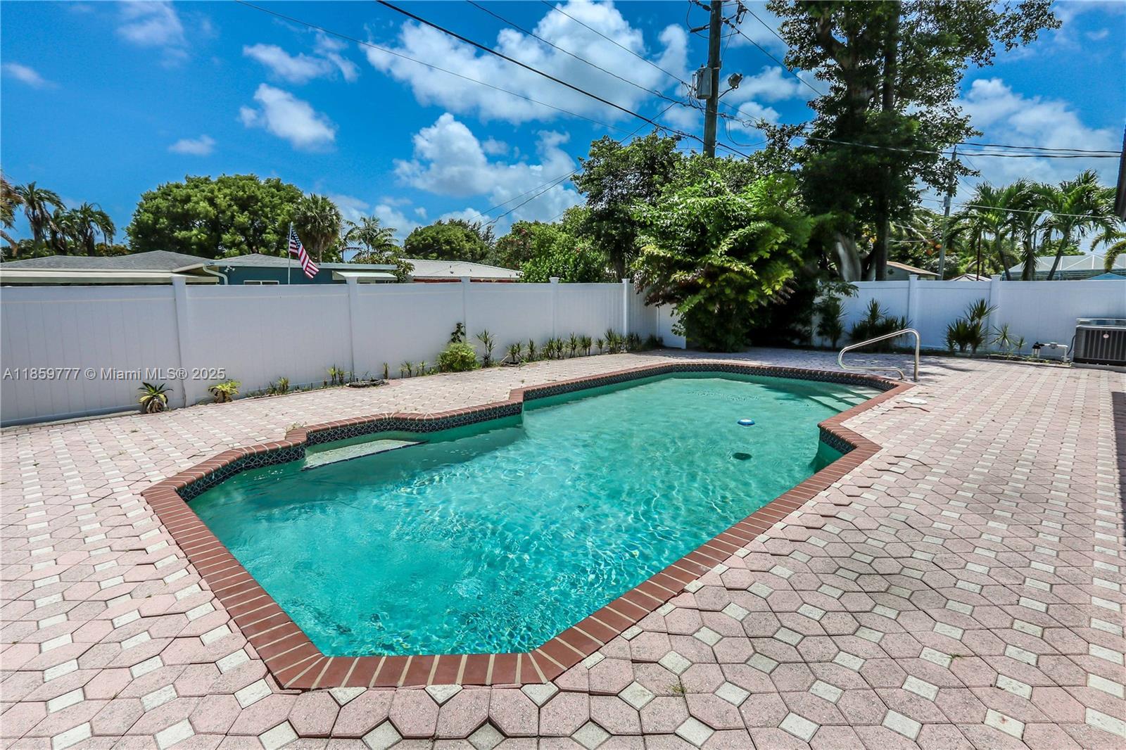 SUNSET TRAILS NO 2 - Residential