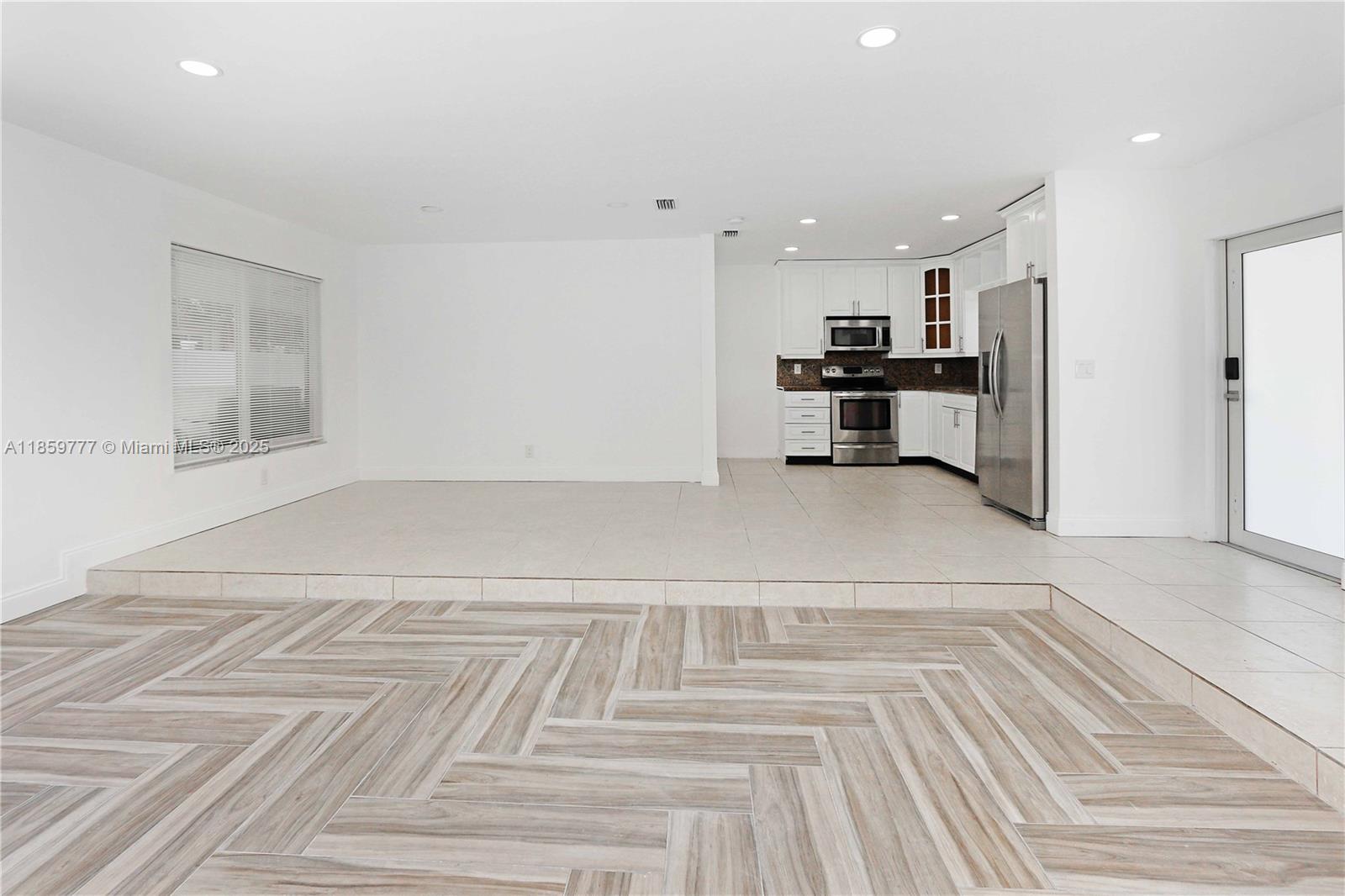 SUNSET TRAILS NO 2 - Residential