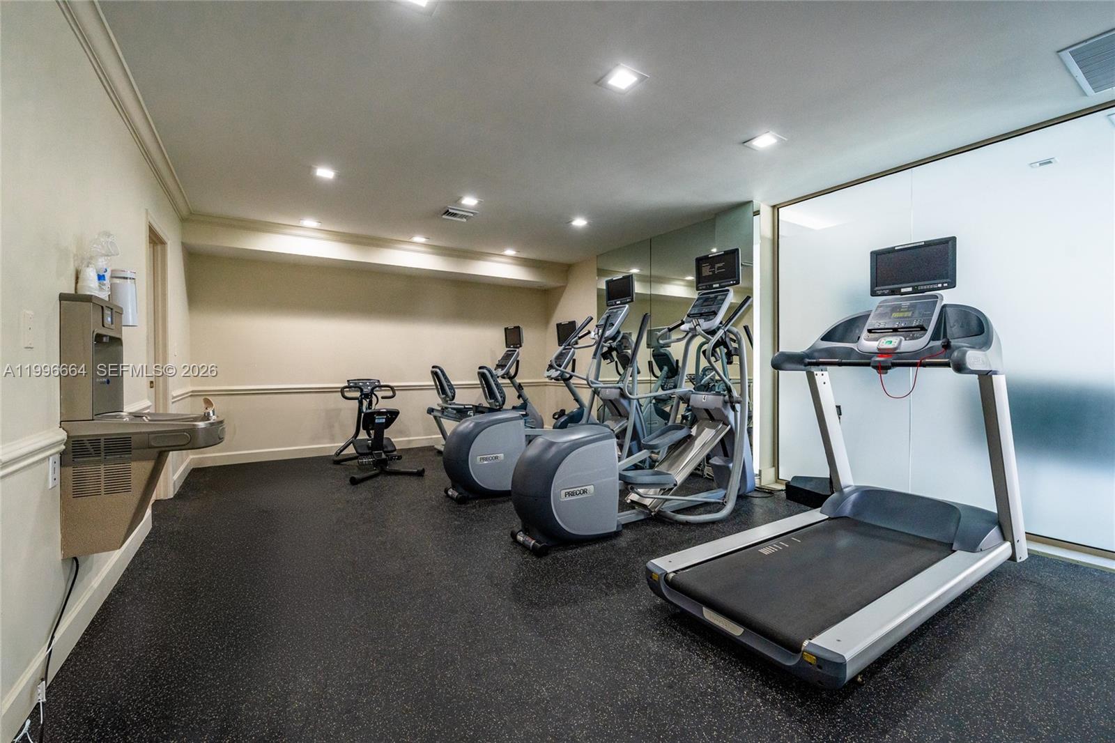 MERIDIAN OF PALM BEACH CO - Residential