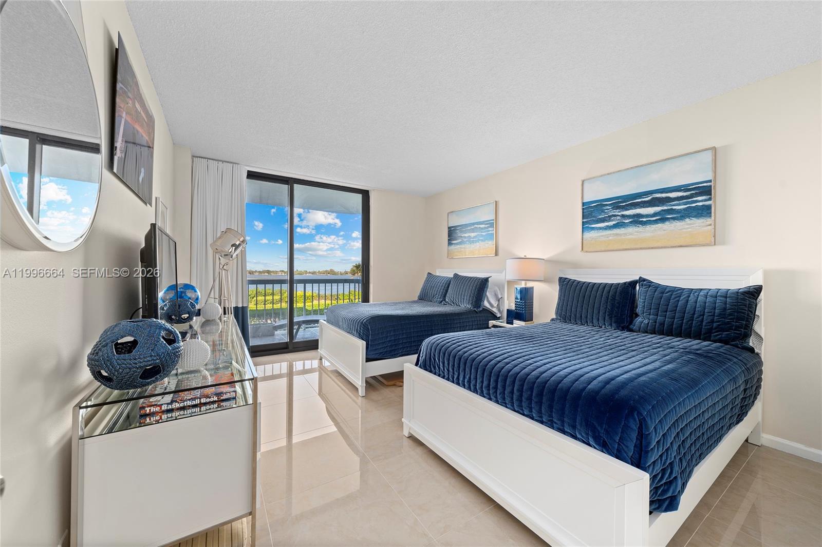 MERIDIAN OF PALM BEACH CO - Residential