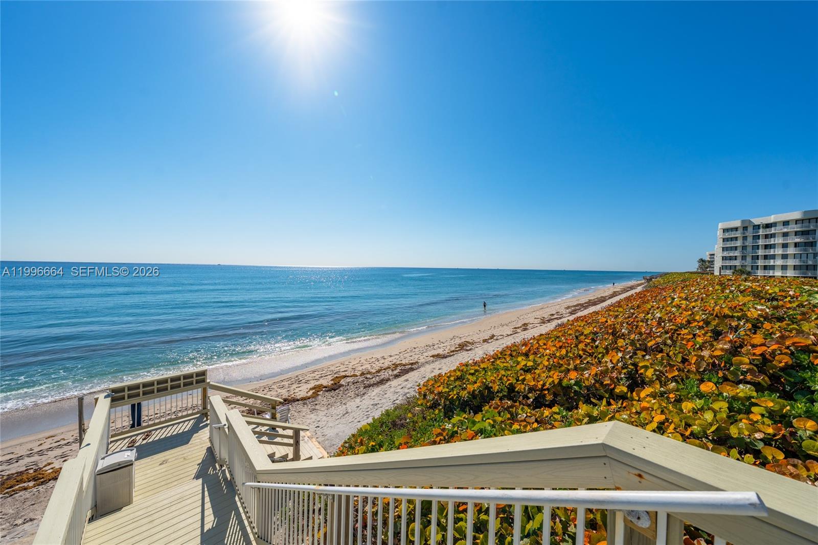 MERIDIAN OF PALM BEACH CO - Residential