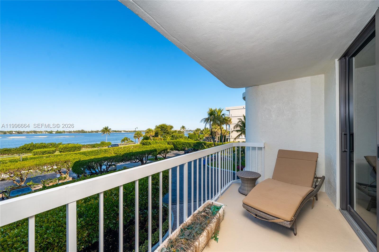 MERIDIAN OF PALM BEACH CO - Residential