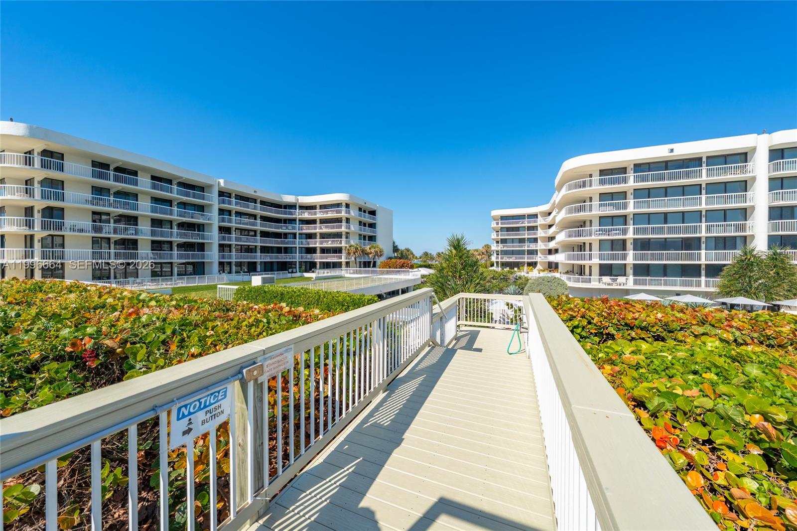 MERIDIAN OF PALM BEACH CO - Residential