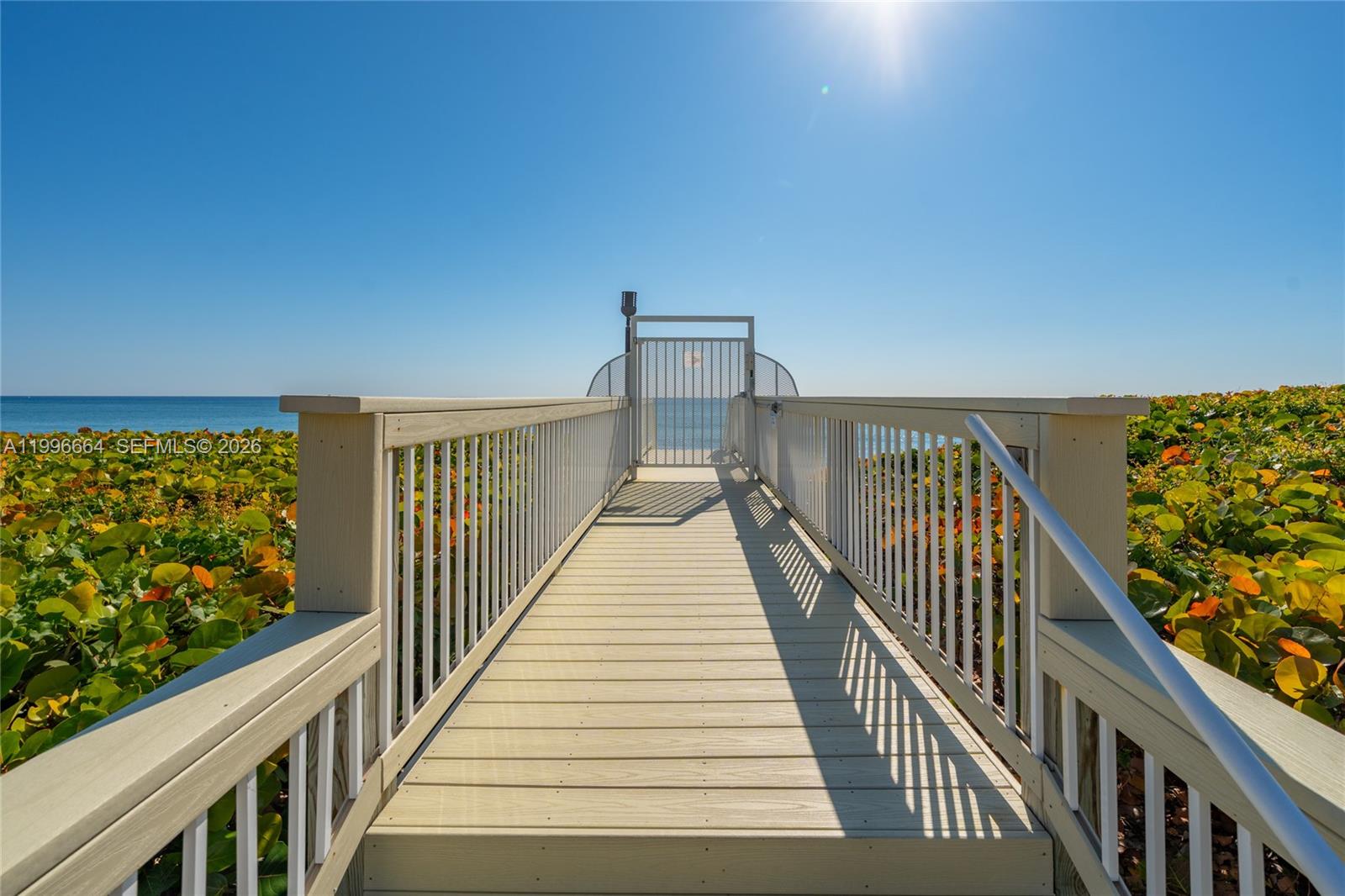 MERIDIAN OF PALM BEACH CO - Residential