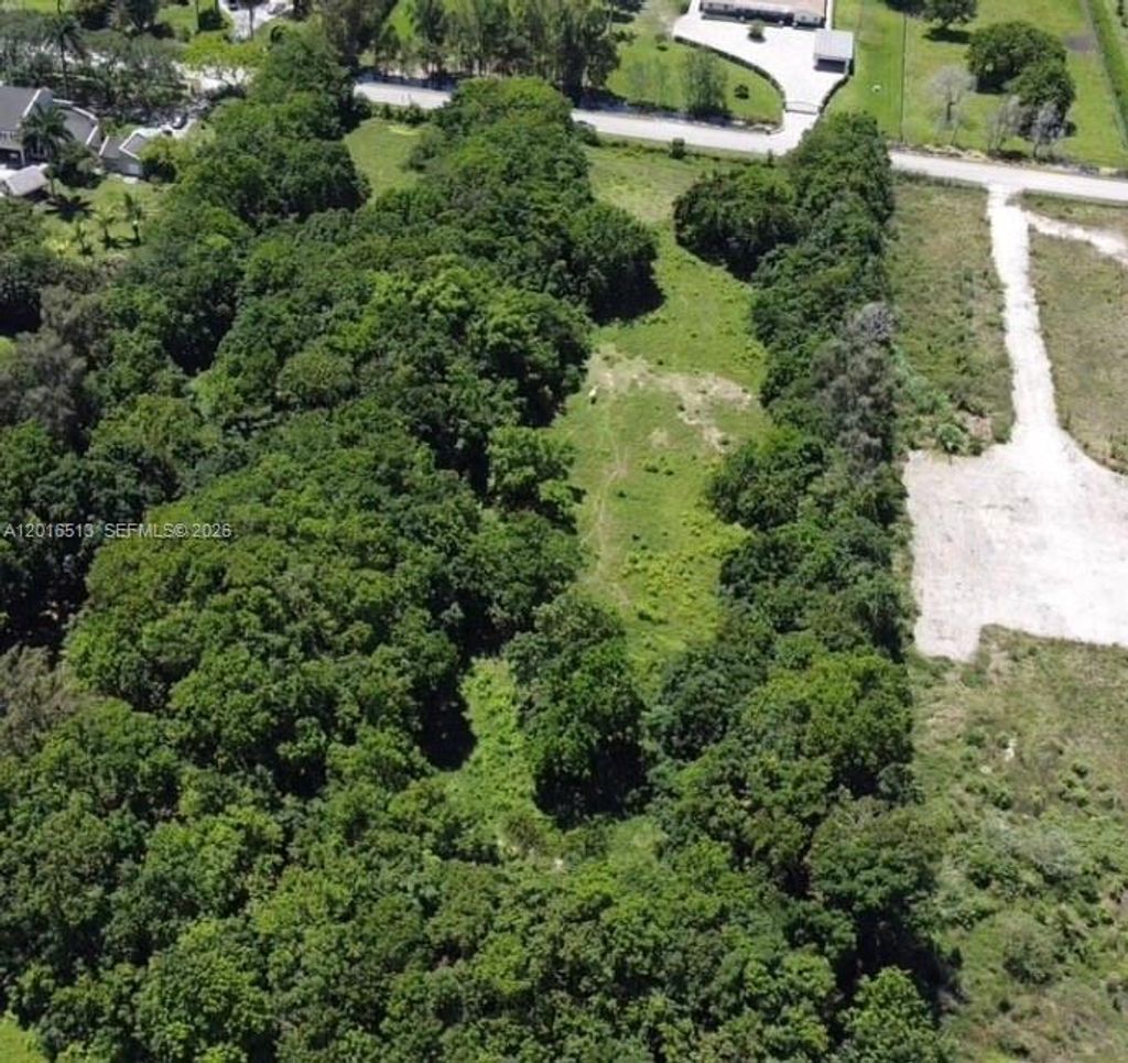 Photo of NA Luray Rd, Southwest Ranches, FL 33330 (MLS # A12016513)